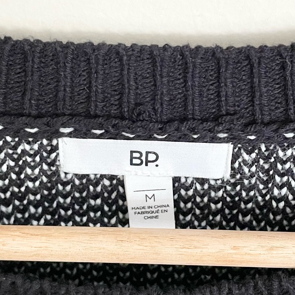 BP Nordstrom Yin Yang Checkered Black White Cropped Crew Sweater Women’s Medium - Picture 8 of 8